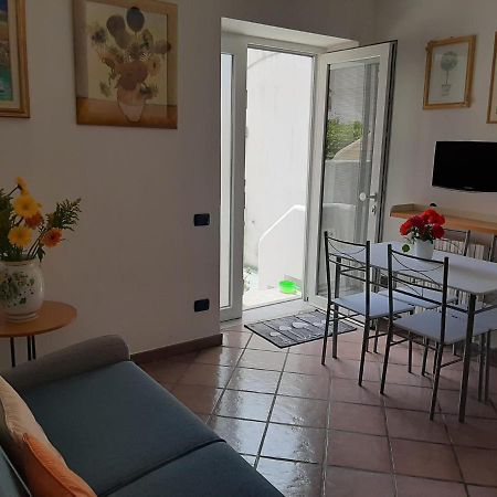 Il Glicine - Casa Vacanza Procida Exterior foto